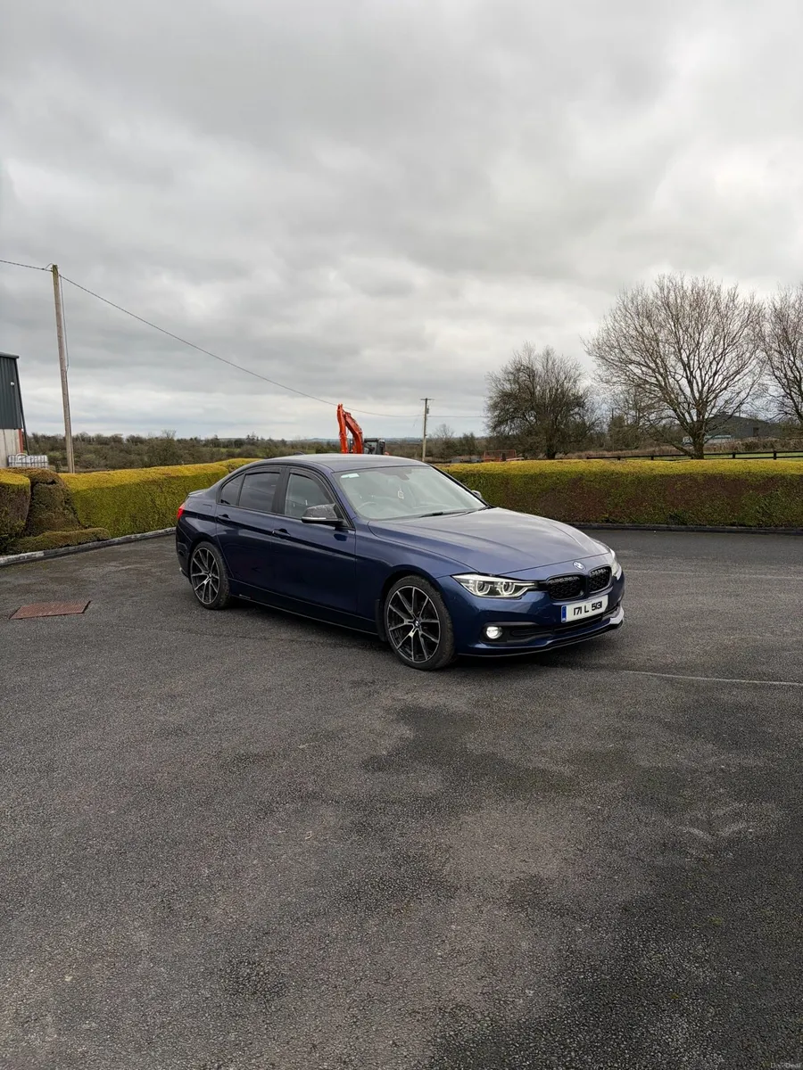 BMW 320d - Image 2