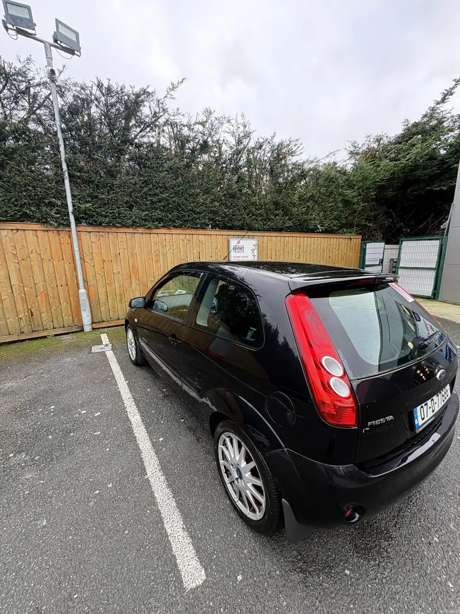 Ford Fiesta 2007 - Image 4