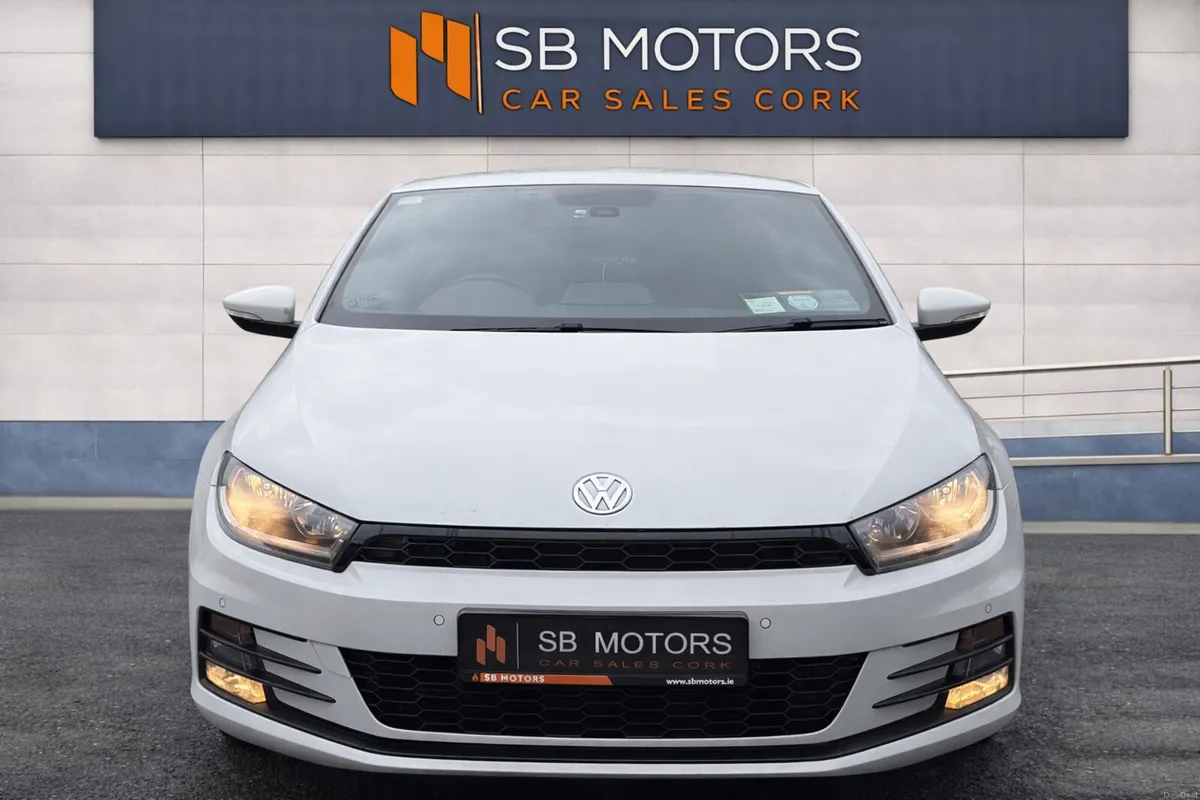2015 VOLKSWAGEN SCIROCCO AUTOMATIC SPORT 2.0TDI - Image 2