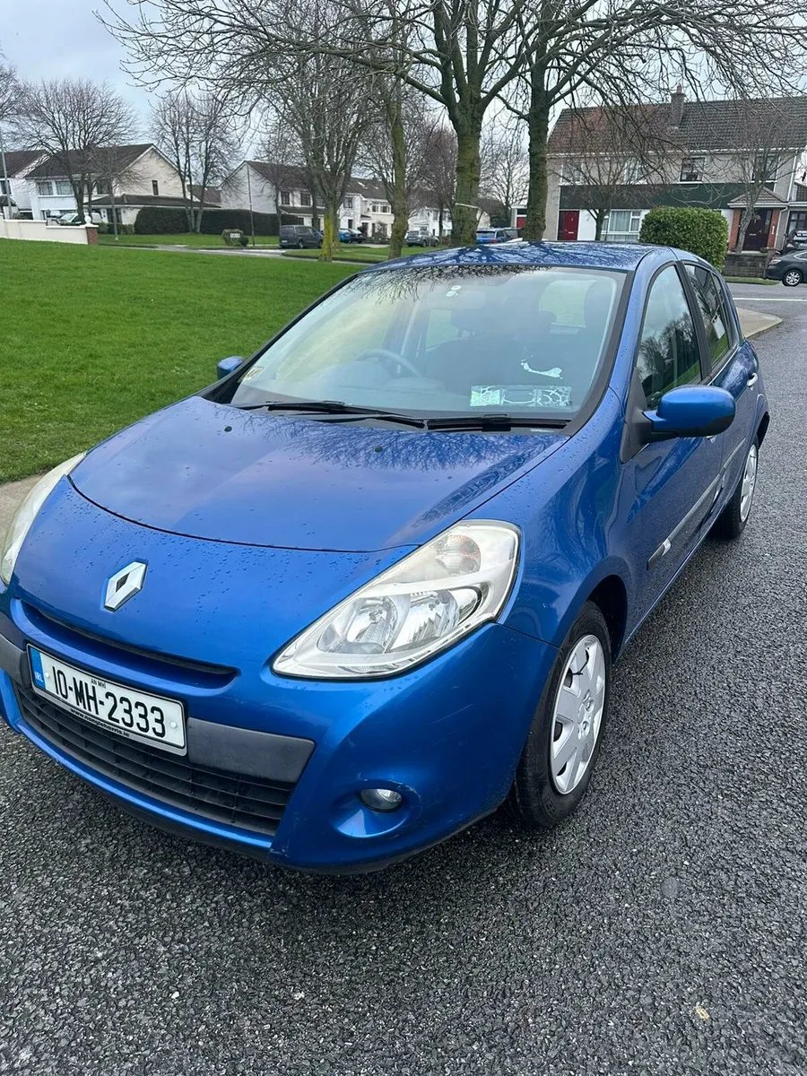 Clio 1.2 NCT passed €1950 - Image 1