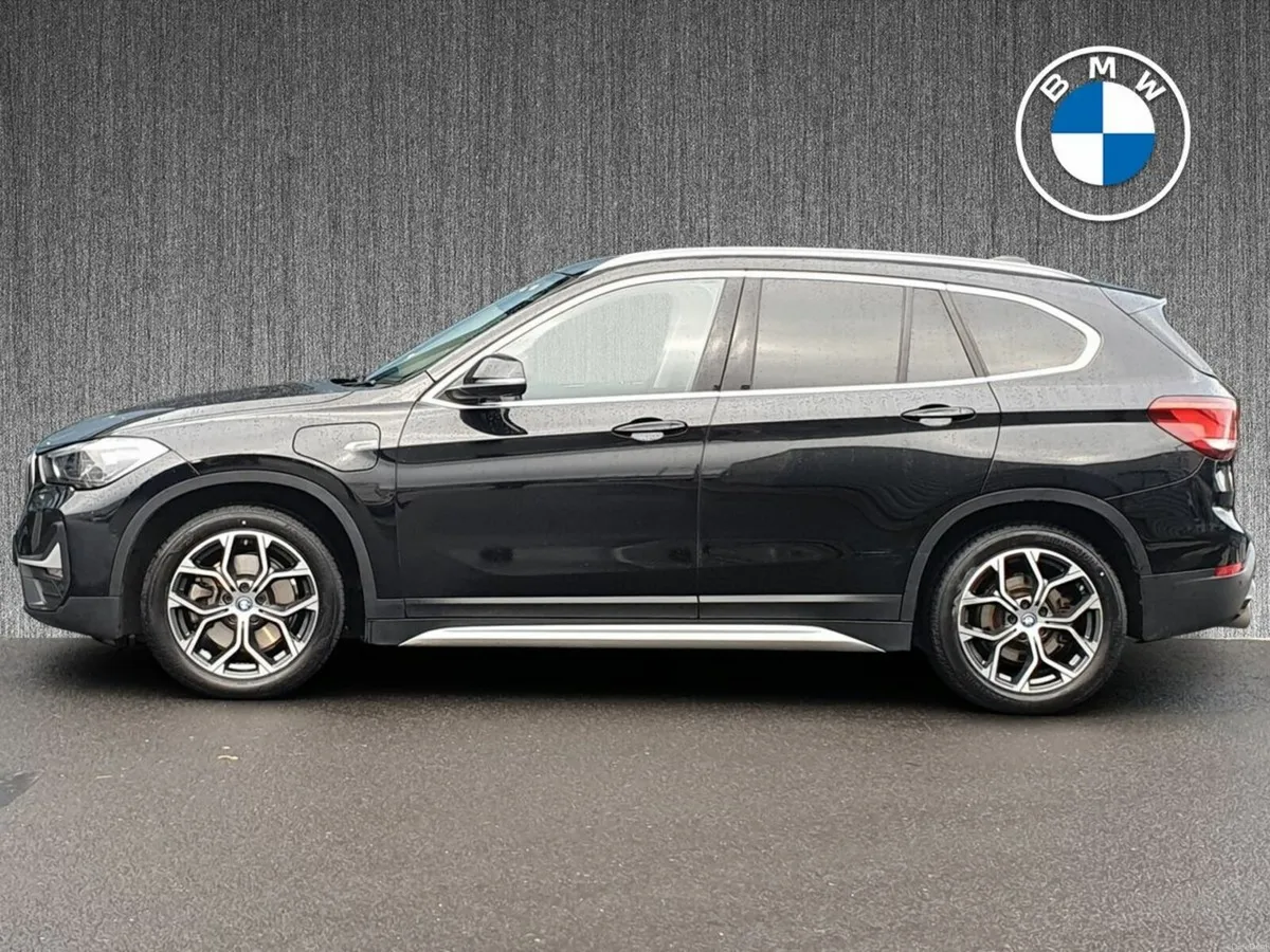 BMW X1 xDrive25e xLine - Image 3