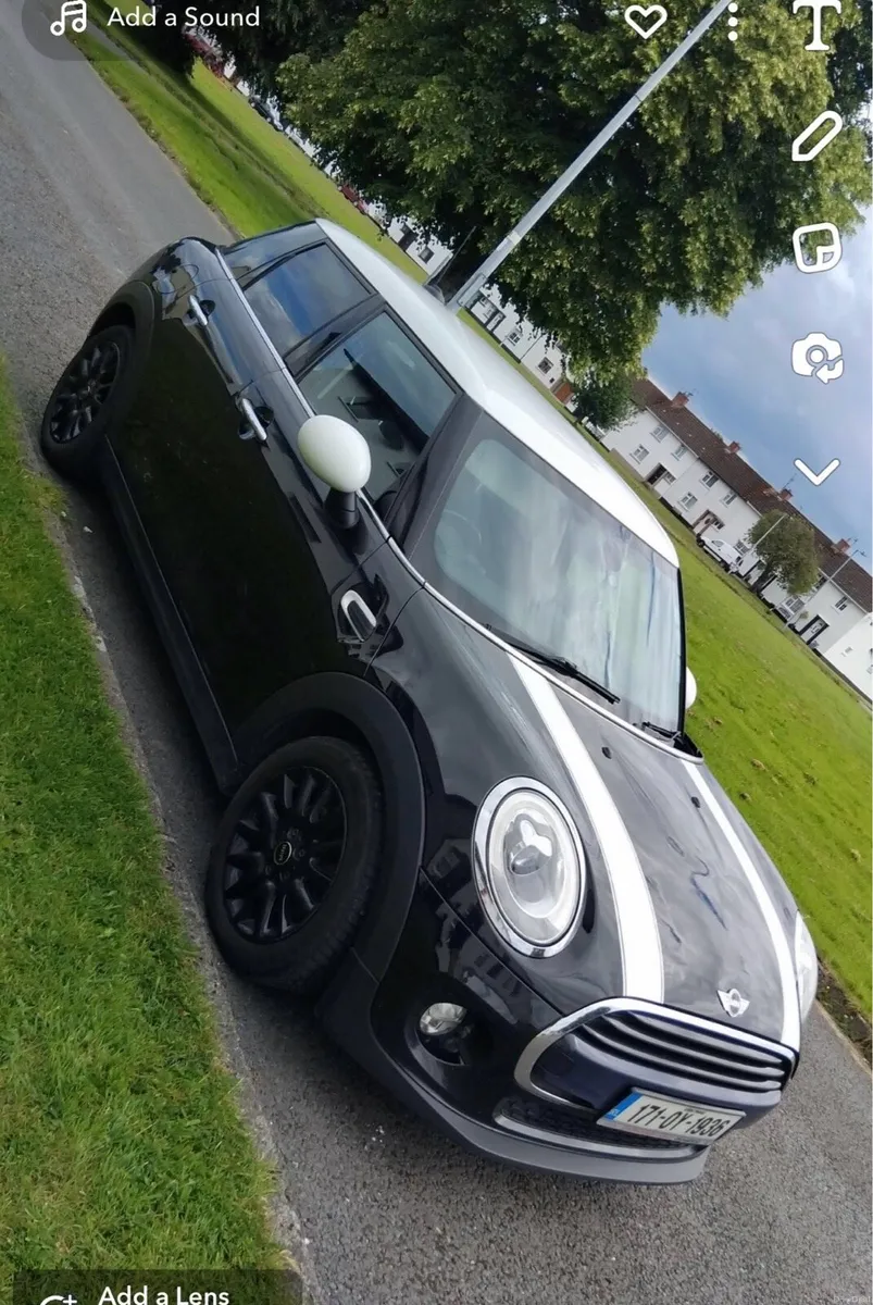Mini Cooper 2017 diesel - Image 2