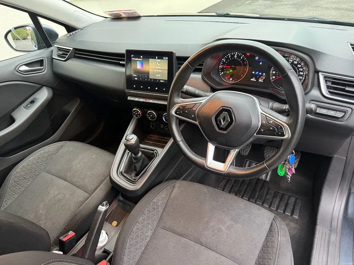 2022 Renault Clio - Image 3