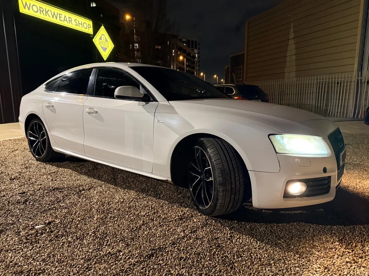 Audi A-5 S line Quattro 2.0D - Image 3