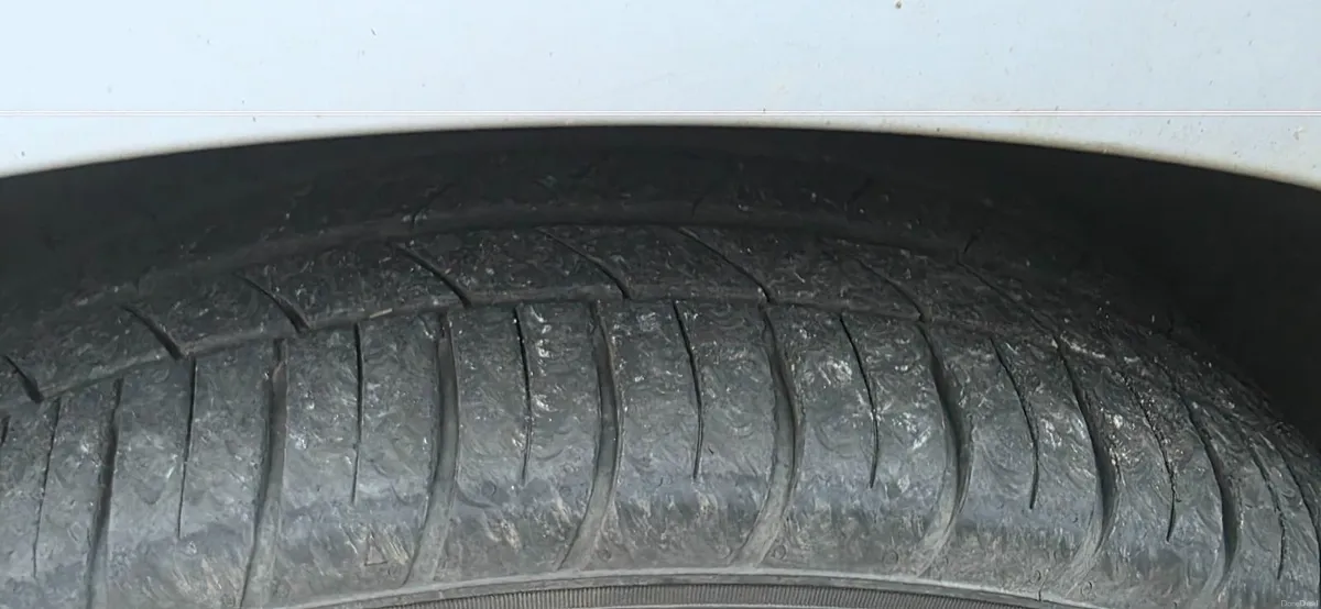 Nissan Serena 2013 - Image 2