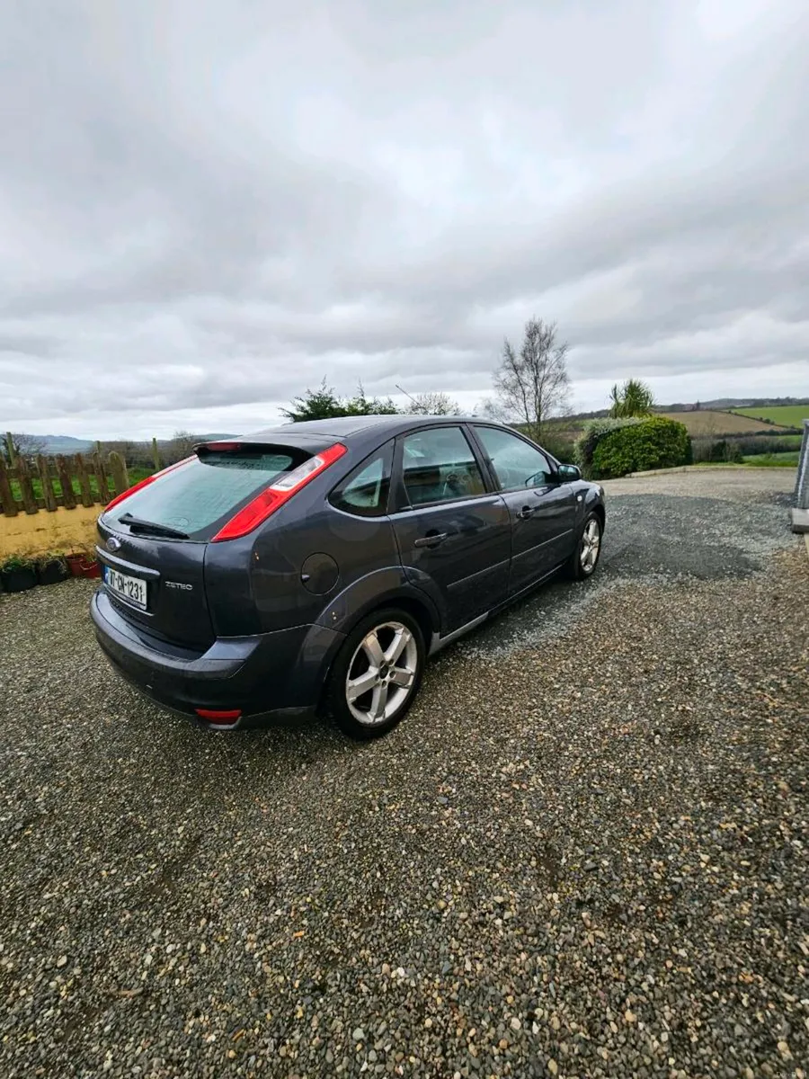 07 Ford Focus Zetec - Image 4