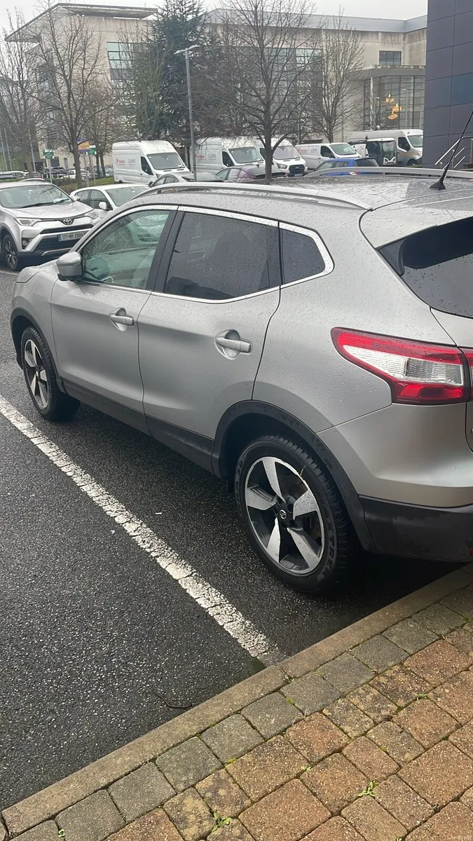 Nissan qashqai 2017 - Image 2