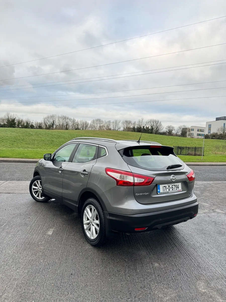 2017 Nissan Qashqai | 1.5 Diesel | Sunroof | - Image 4