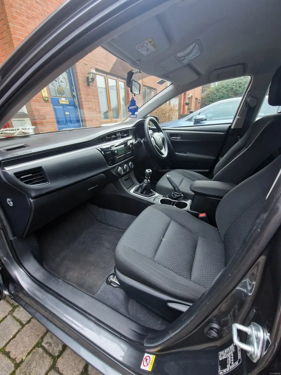 Toyota Corolla 2014 - Image 4
