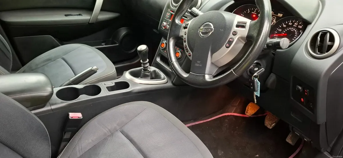 10 Nissan Qashqai ,Spotless,  Nct to 6/26 - Image 2