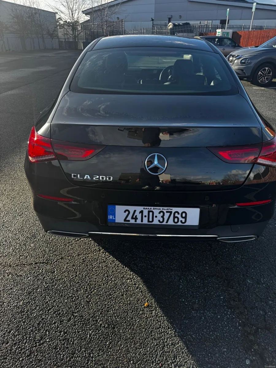 Mercedes cla 200 - Image 2