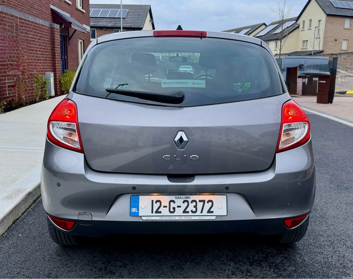 Renault Clio NCT & TAX - 1 Owner - Image 4