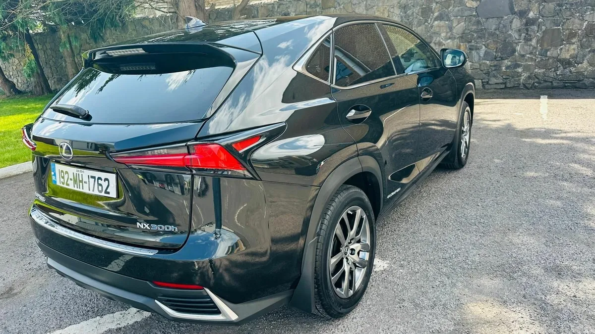 Lexus NX 2019 - Image 2
