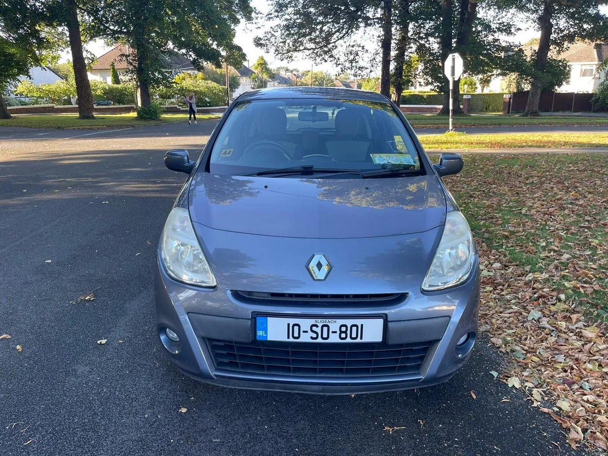 Renault Clio 2010( Tax and NCT until August 2026) - Image 2