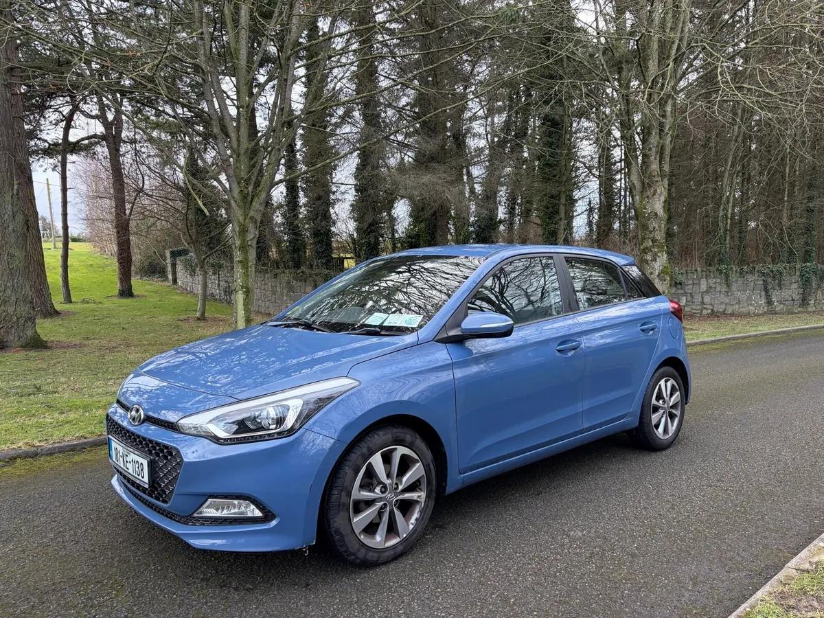 Hyundai i20 Deluxe 5Dr - Image 1