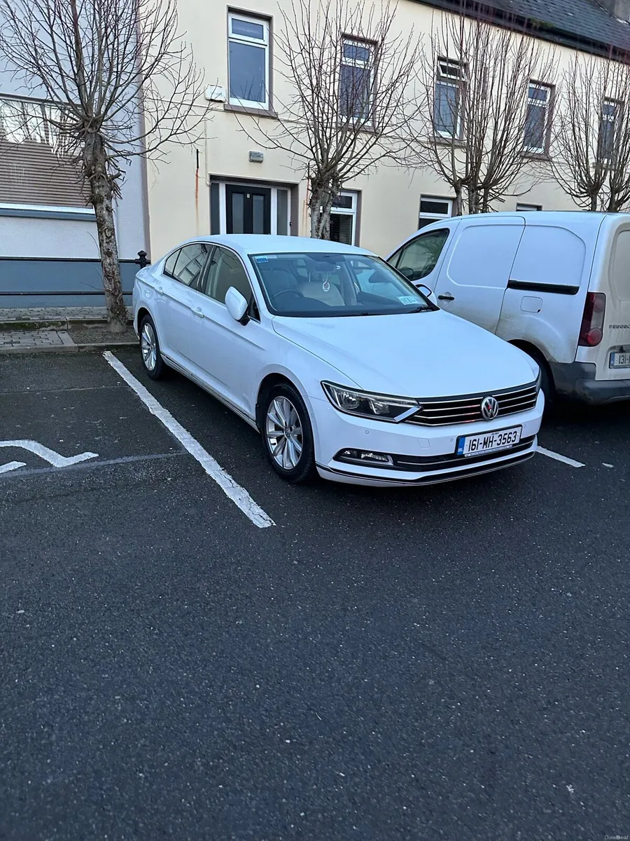 2016 VW Comfortline Passat 1.6 TDI - Image 1