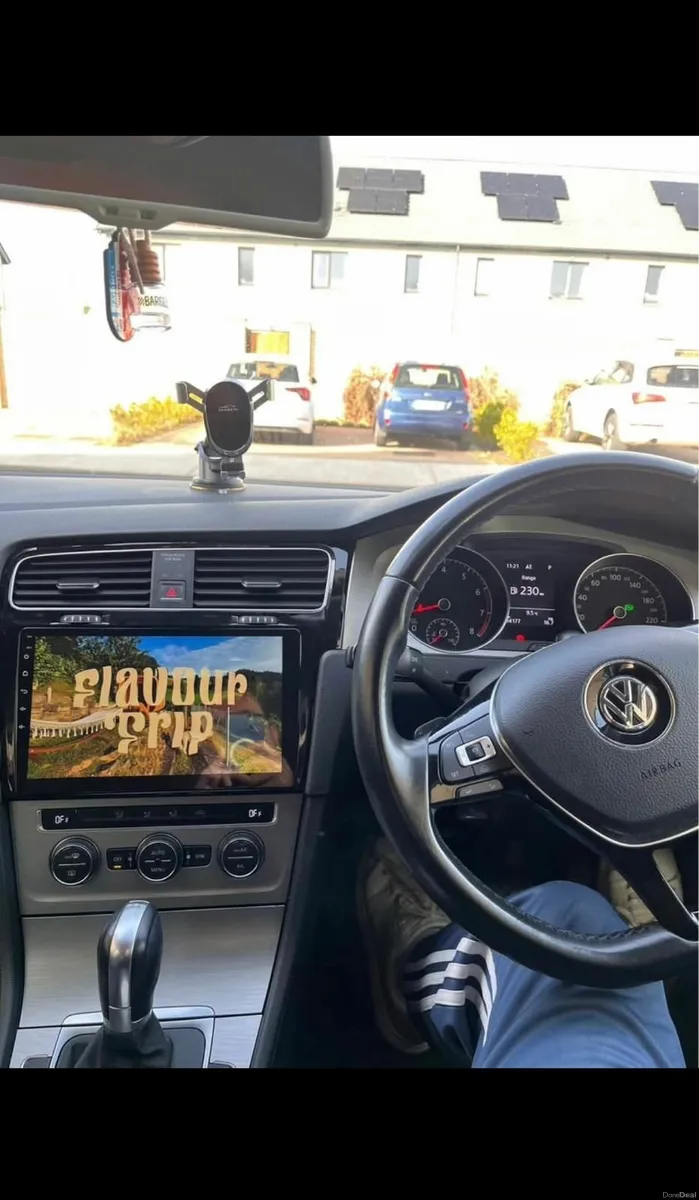 Volkswagen Golf 2015 - Image 2