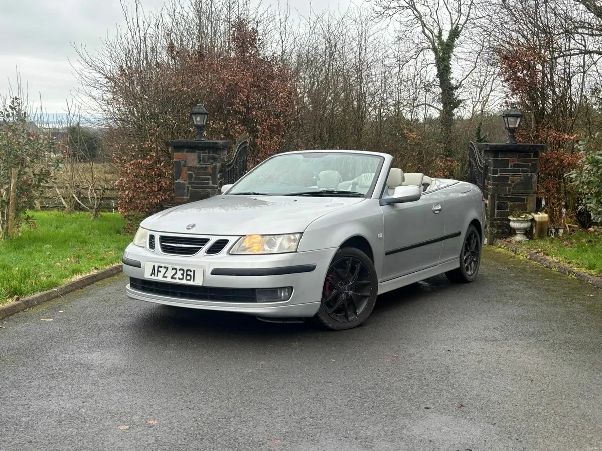 Saab 9-3 Convertible (2 Cars) - Image 2