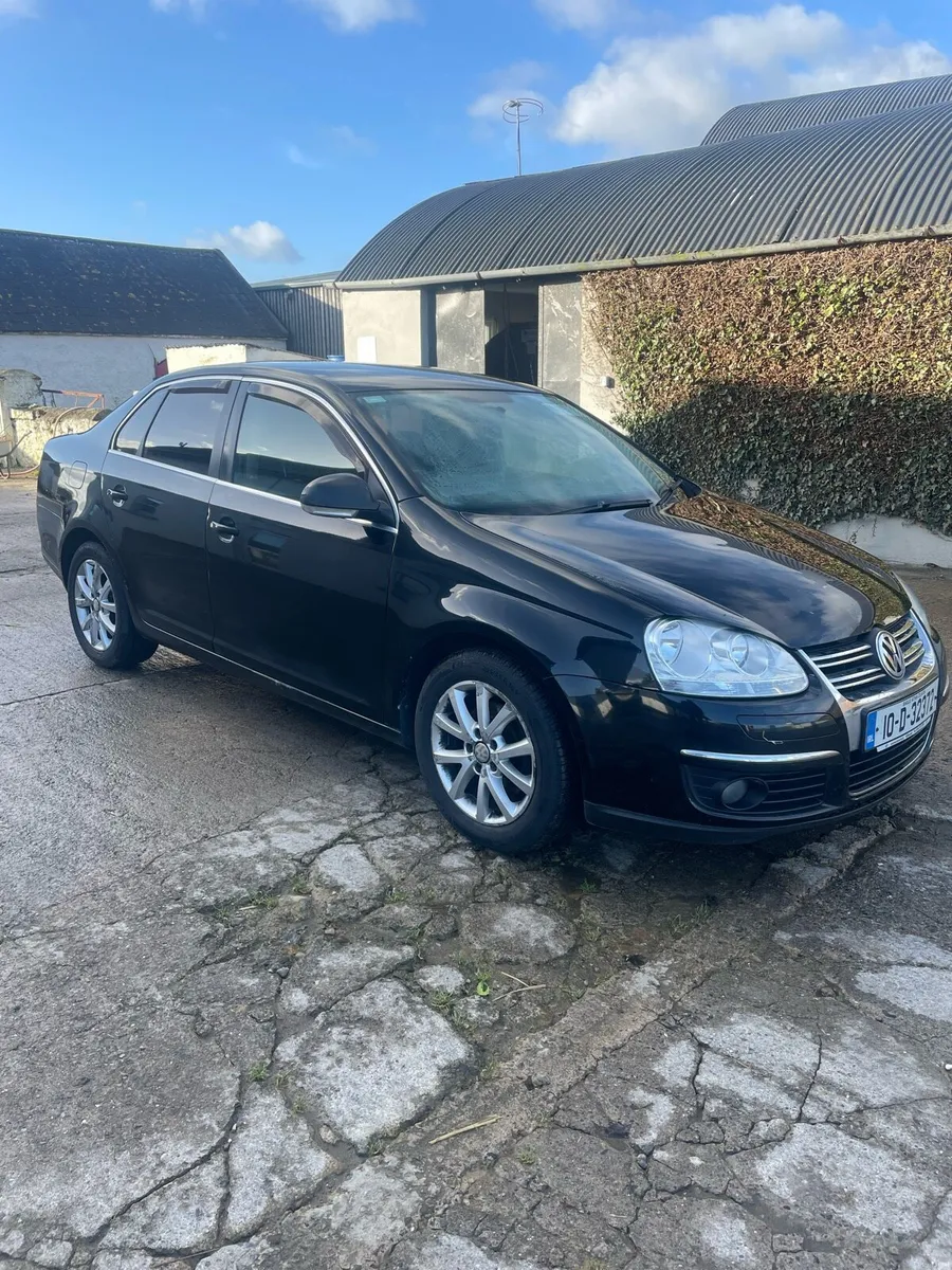 Volkswagen Jetta - Image 1