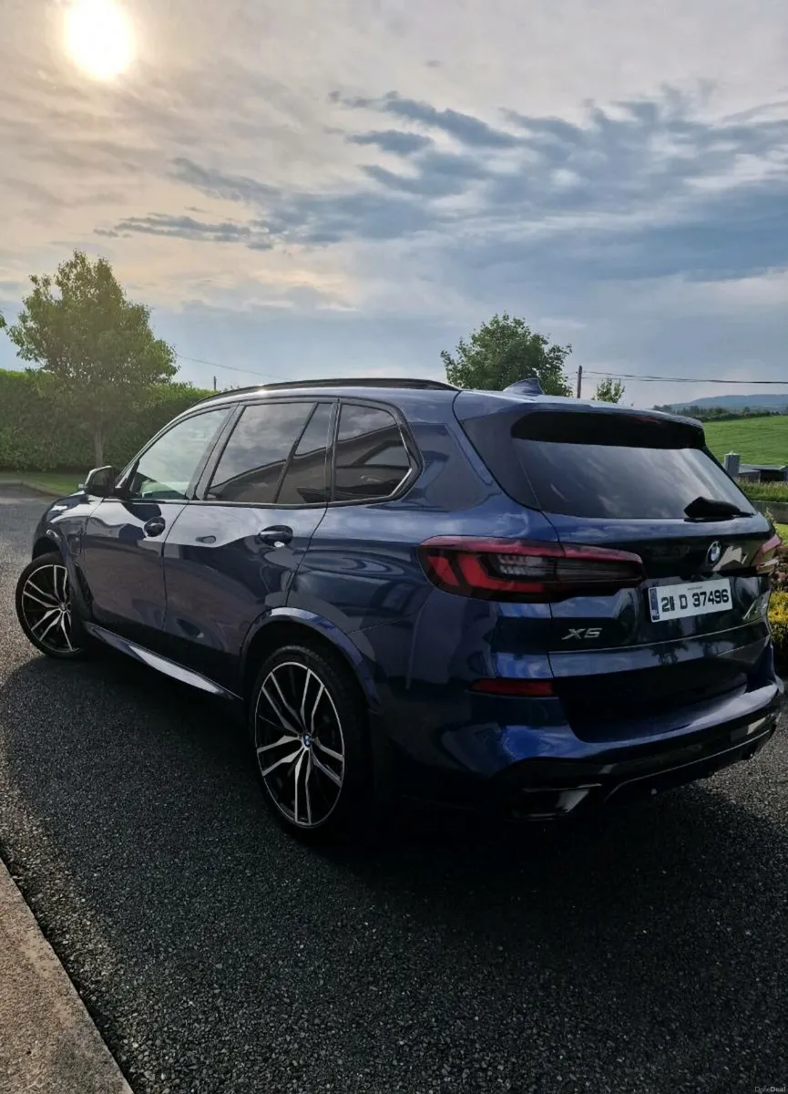 BMW X5 45e - Image 3