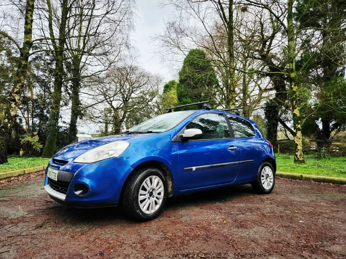 Renault Clio 1.5 dCi 2010 - Image 2