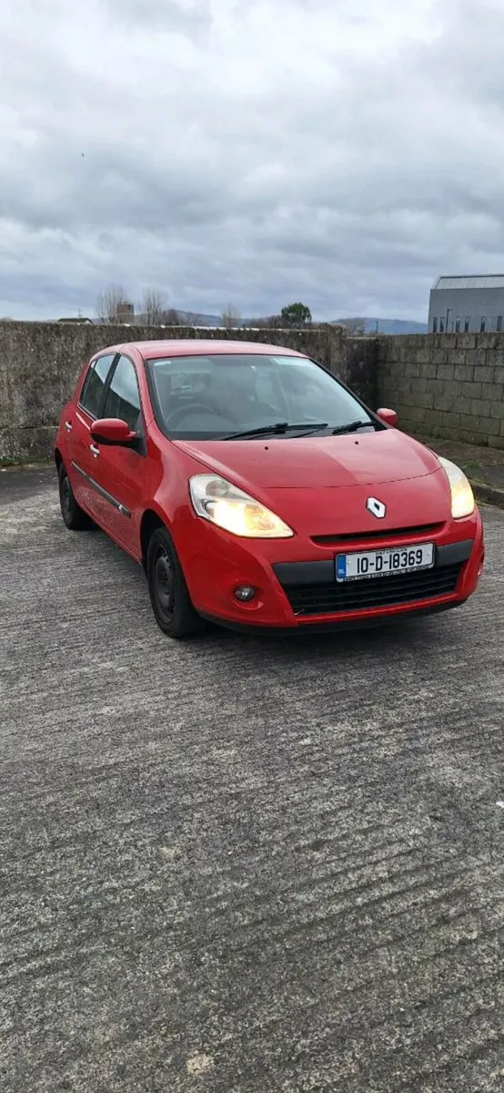 Renault Clio 1.1L Petrol - Image 1