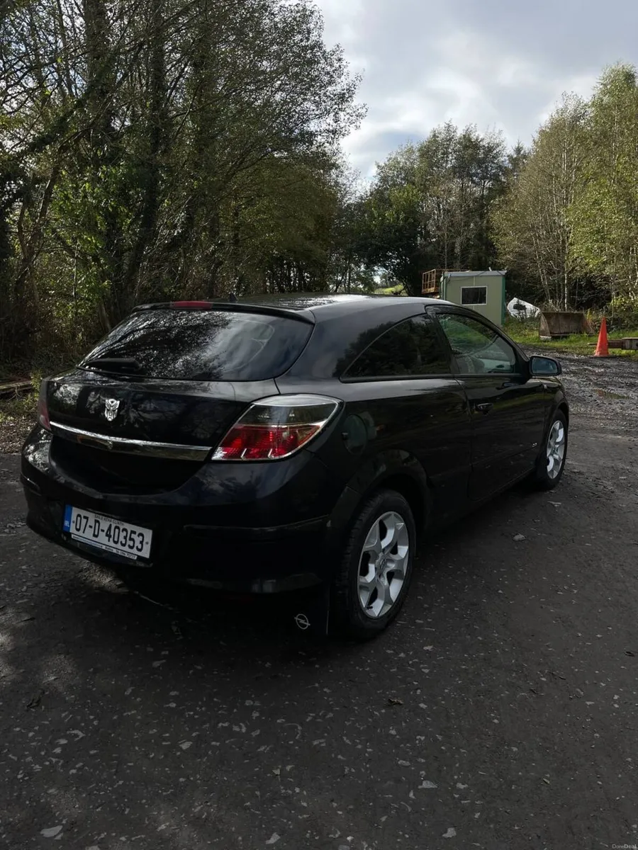 Opel Astra 2007 - Image 4