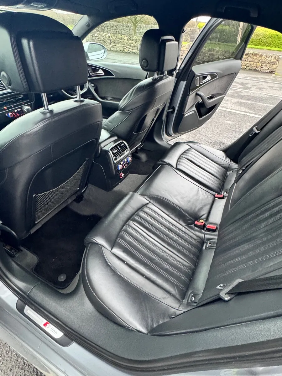 Audi A6 S LINE BLACK ED 2.0 auto 190 HP - Image 4