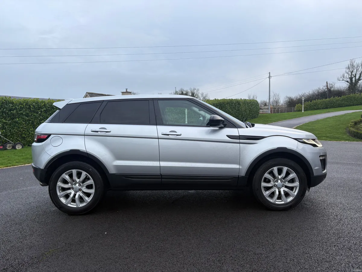 Land Rover Range Rover Evoque 2017 - Image 5