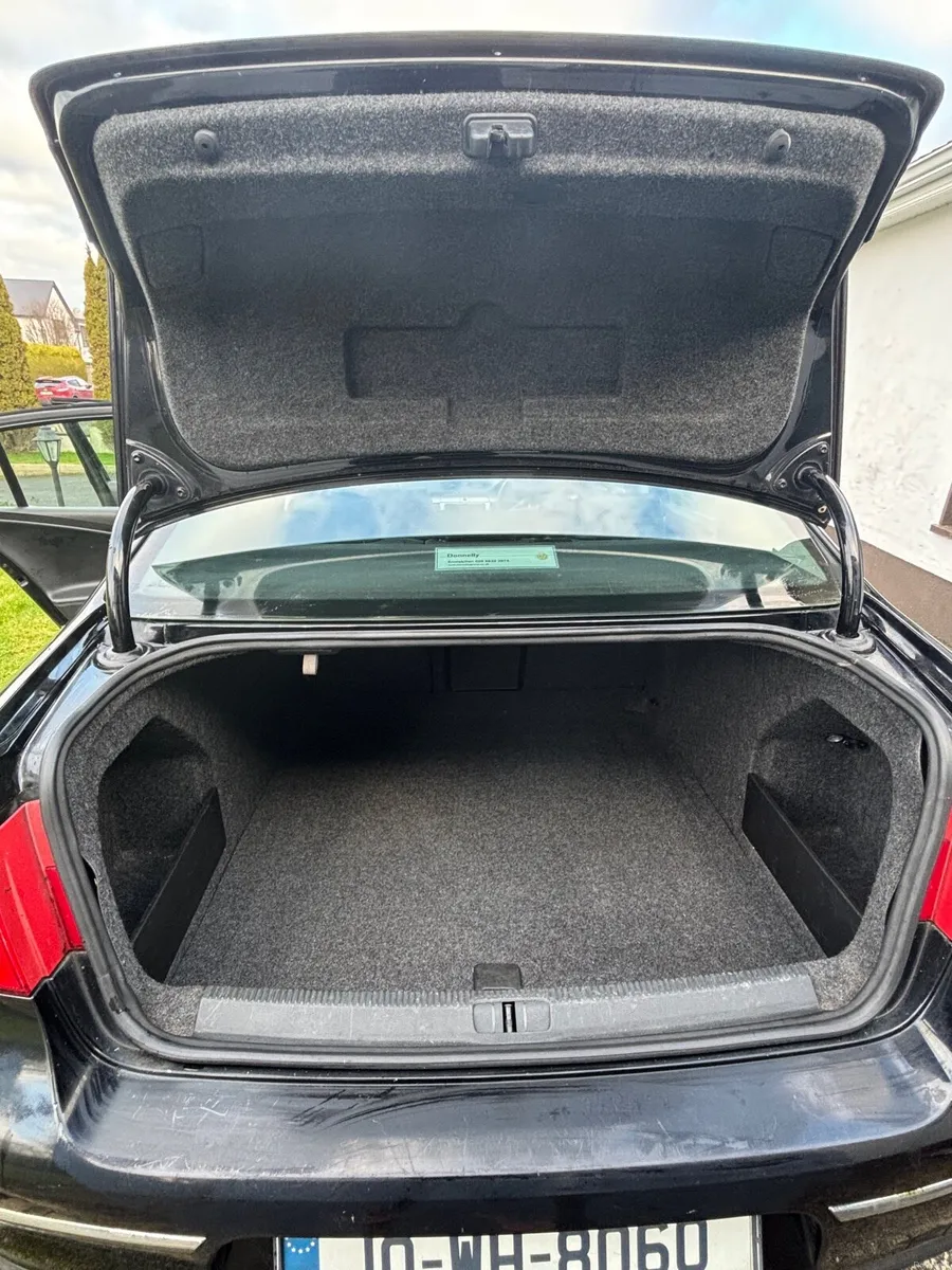 2010 VW Passat - Image 3