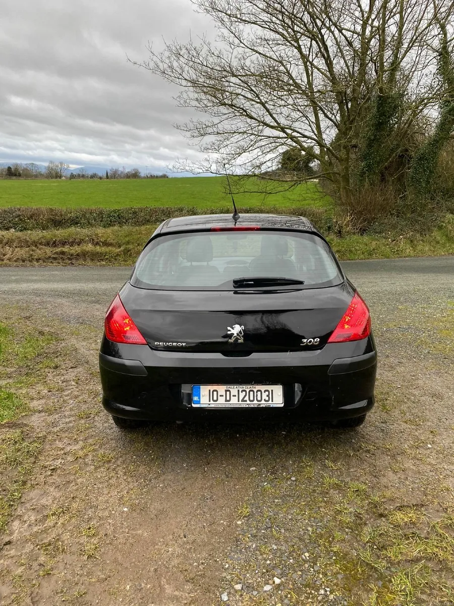 Peugeot 308 2010 - Image 1