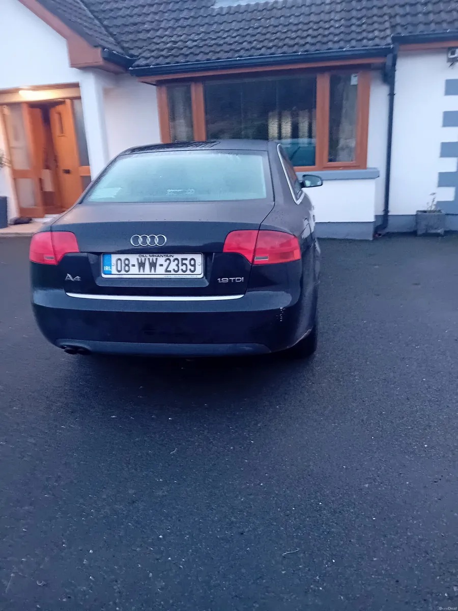 Audi A4 - Image 2