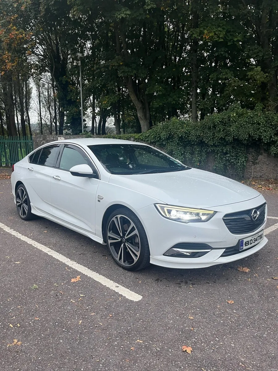 Opel Insignia OPC Line - Image 1
