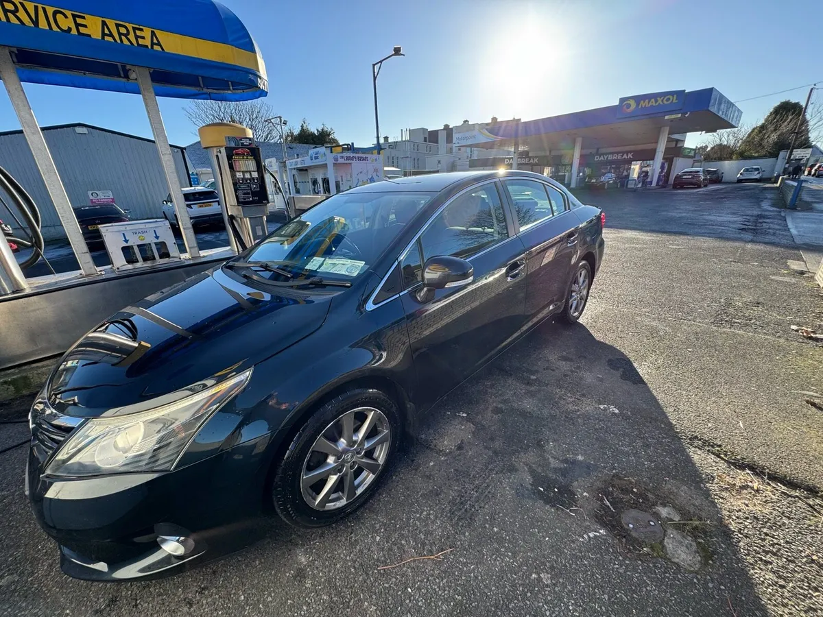 Toyota Avensis - Image 4