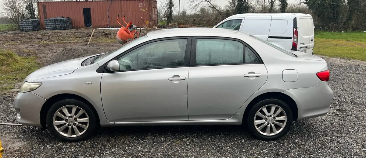 Toyota Carola - Image 2