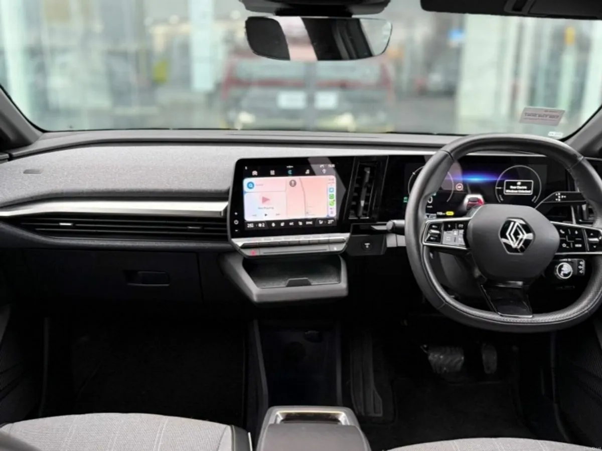 Renault Megane E-Tech TECHNO (Low Kms) EV60 ELECTR - Image 3