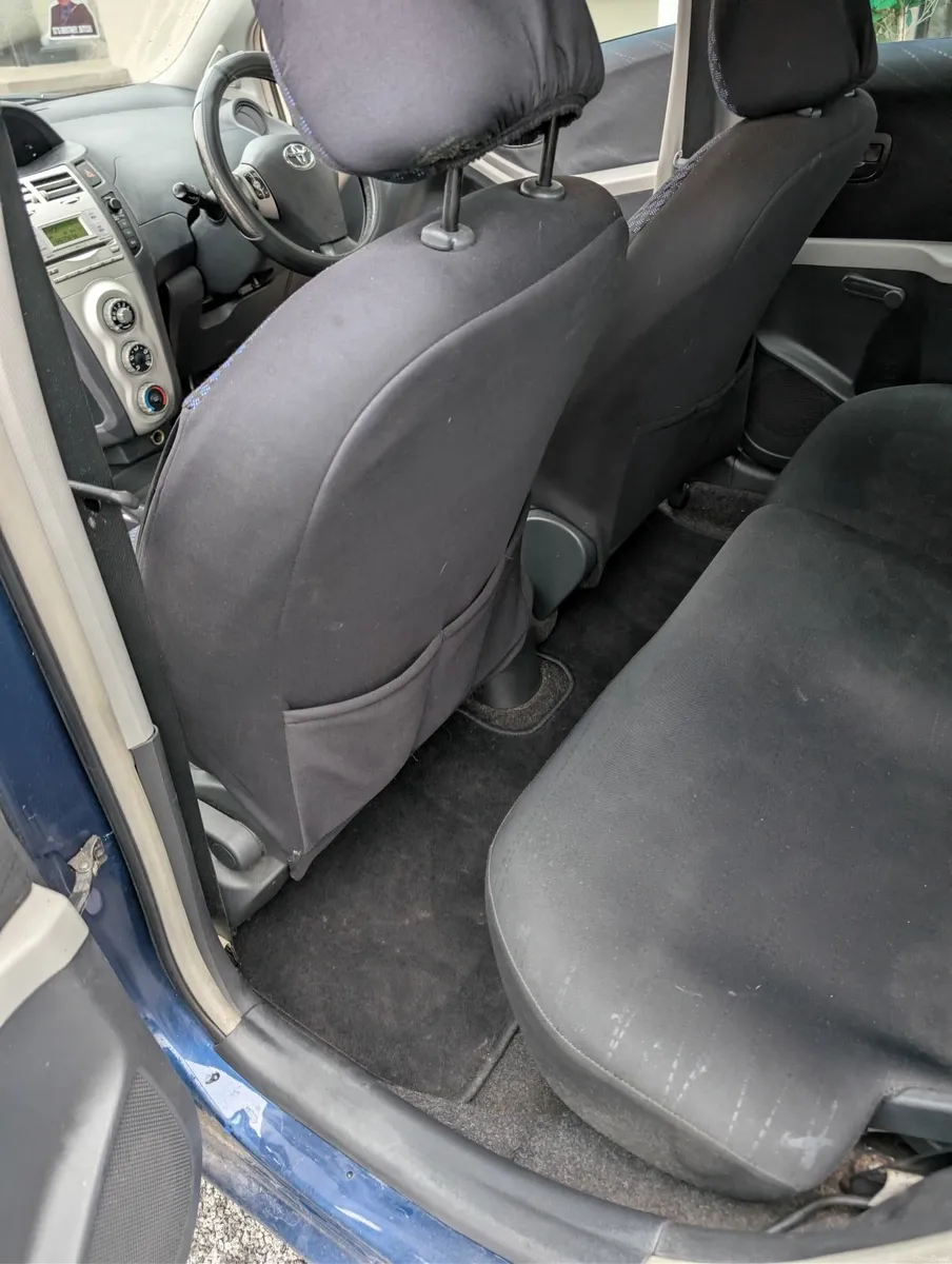 Toyota Yaris 2007 - Image 4