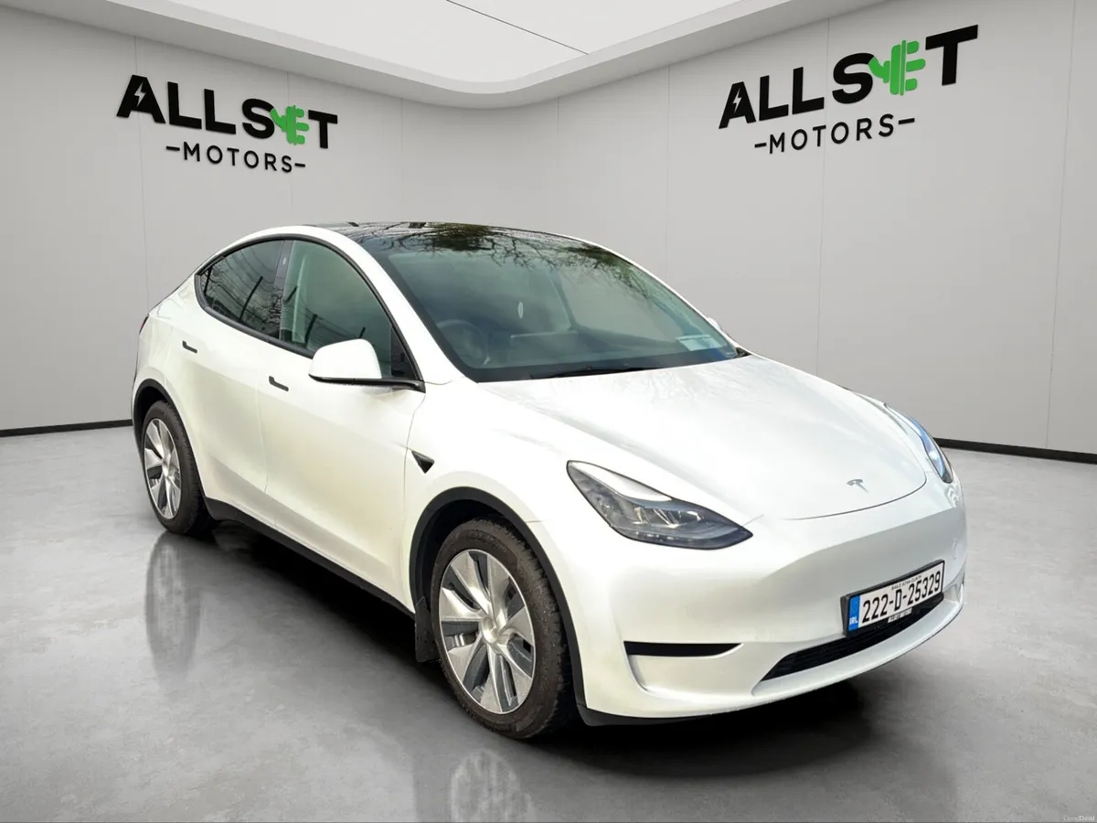 Tesla Model Y 2022 RWD - Image 2