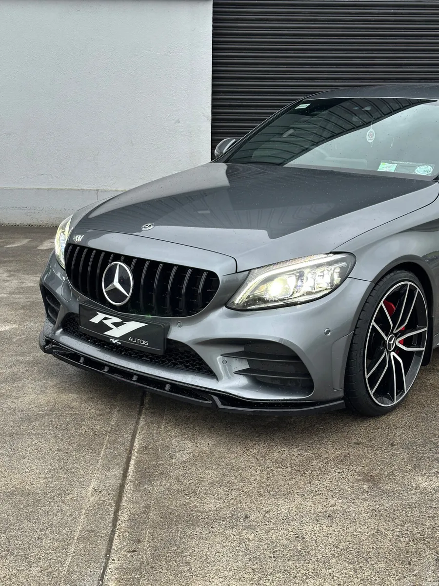 2019 Mercedes-Benz C220 AMG PREMIUM - Image 2