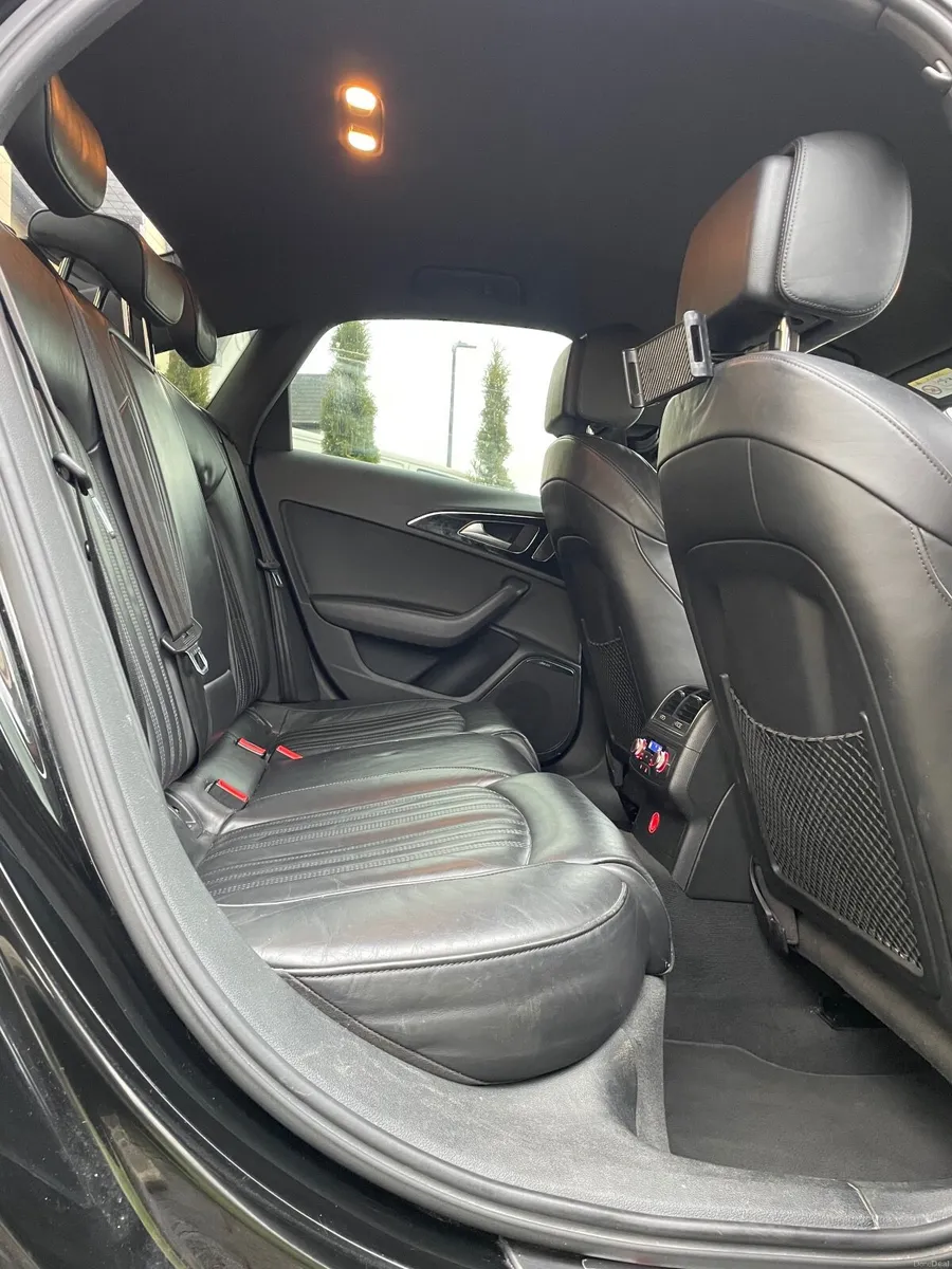 AUDI A6 2.0tdi 190 *BLACK EDITION* S-Line - Image 2