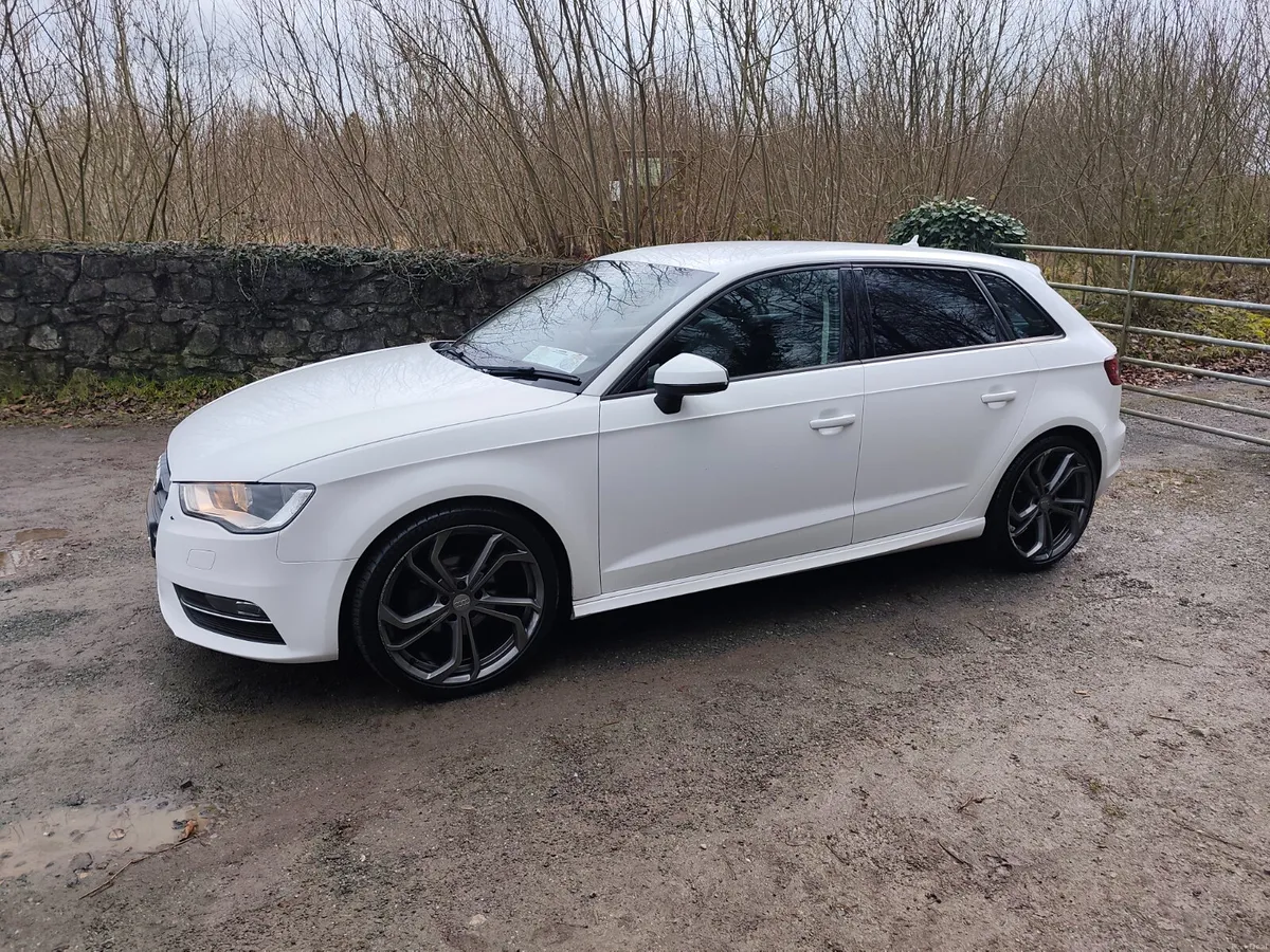 Audi A3 1.6 TDI SPORT BACK 2016 - Image 3