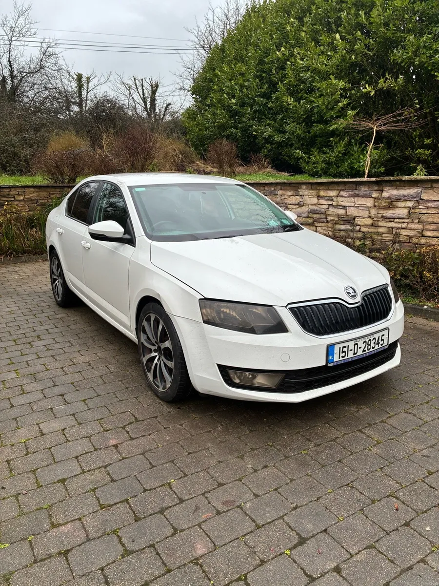 Skoda Octavia DSG 2.0 - Image 1