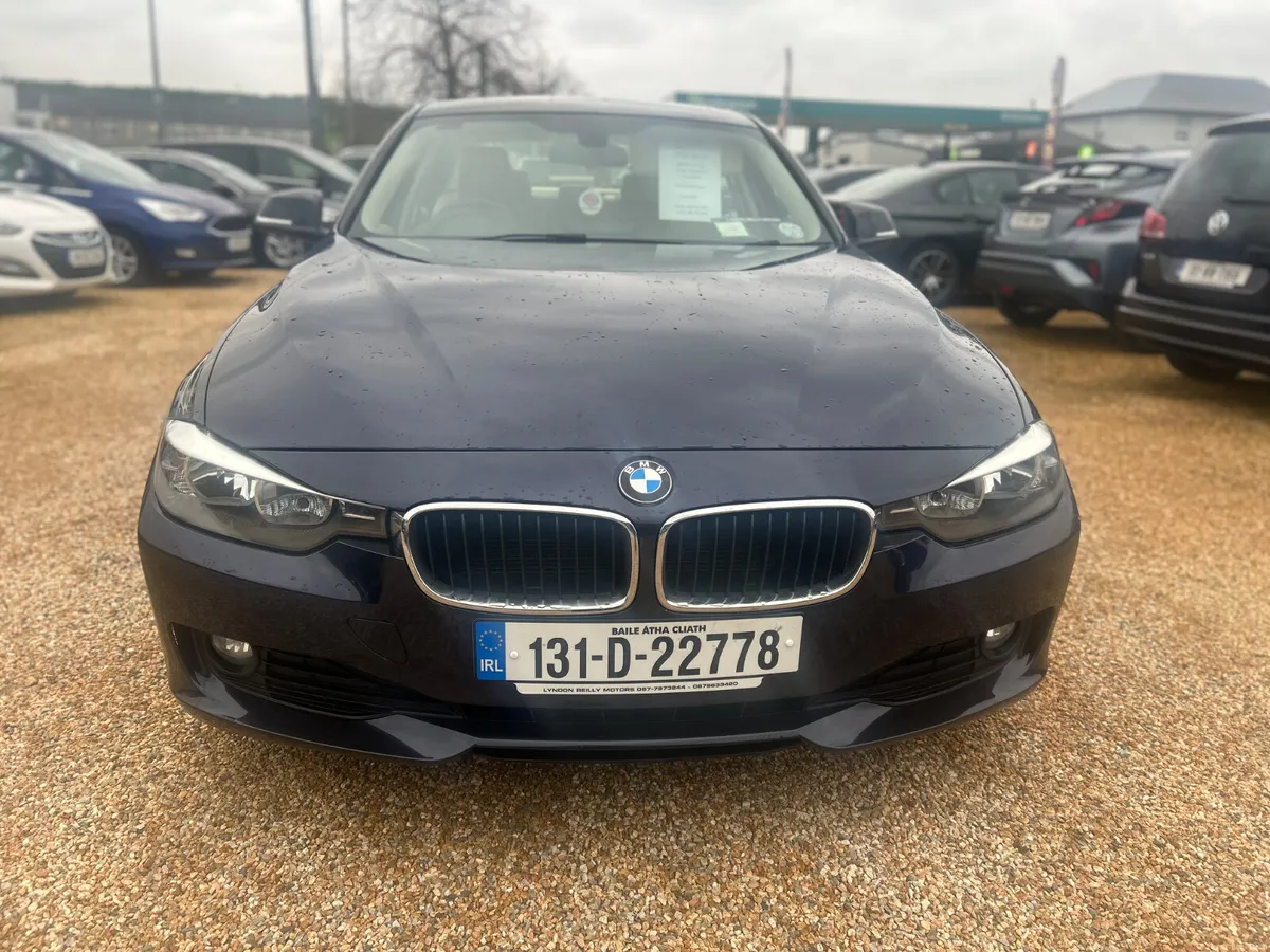 BMW 3-Series 2013 - Image 2