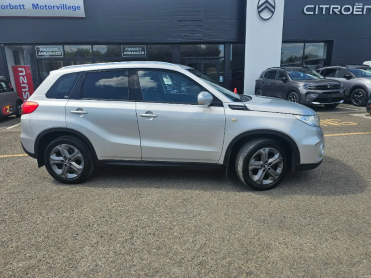 Suzuki Vitara 1.5 S1-hev SZ5 AGS 5DR Auto - Image 1