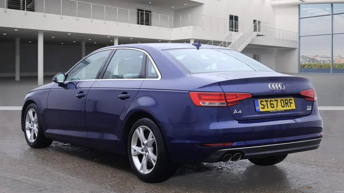 Audi A4 Sport S-T 2018 - Image 3