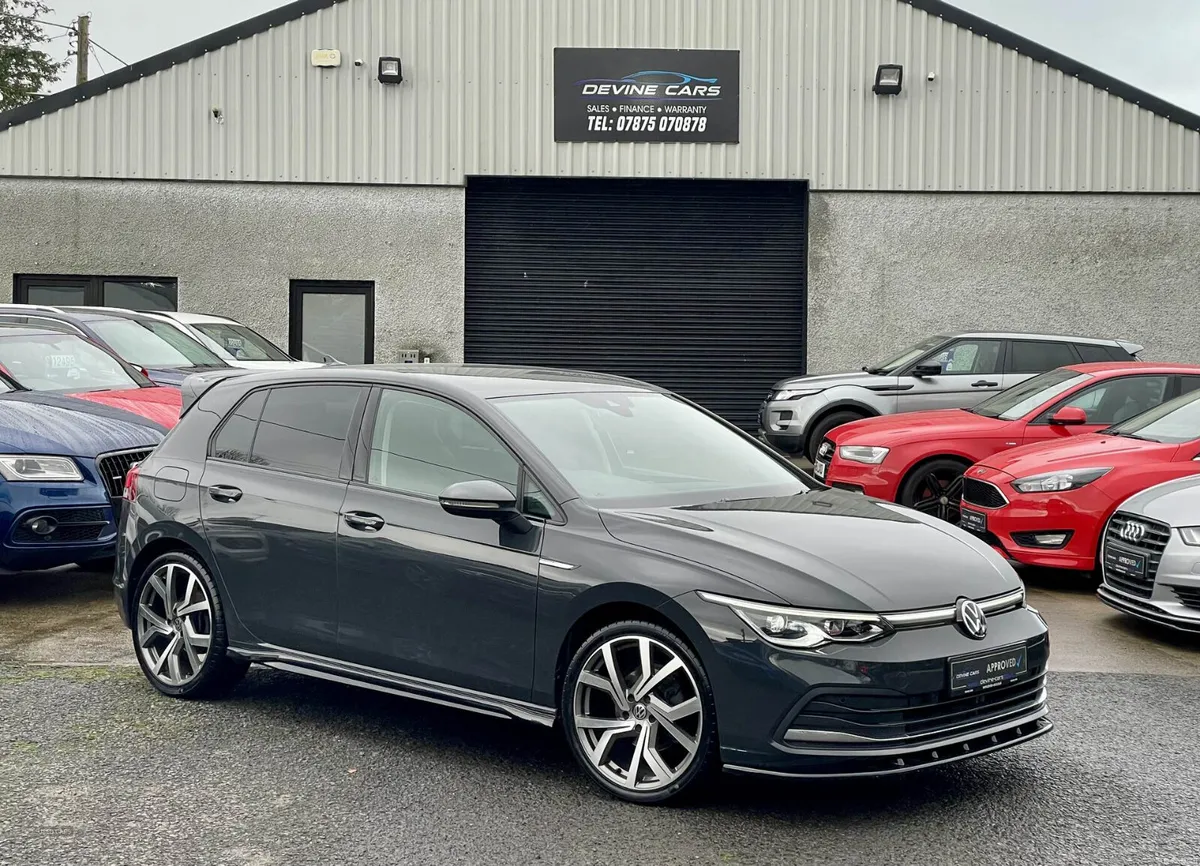 Oct 2022 Volkswagen Golf 2.0 TDI Style DSG - Image 1