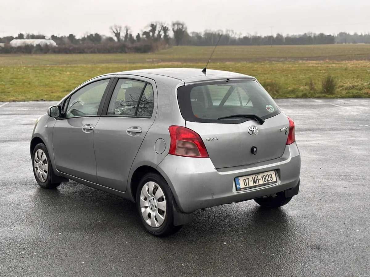 Toyota Yaris 1.0 NCT 05/2026 tax 04/2026 - Image 4