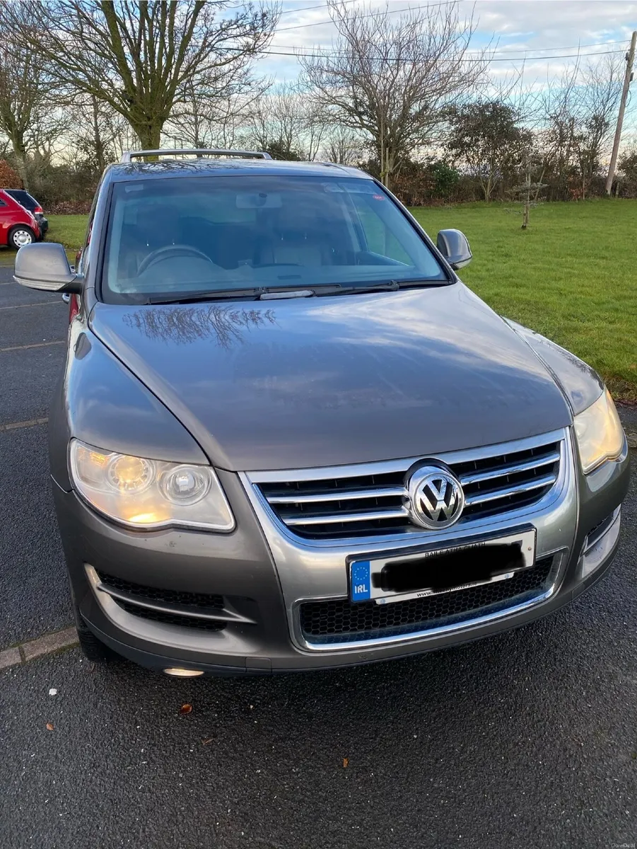 Volkswagen Touareg 2009 - Image 3