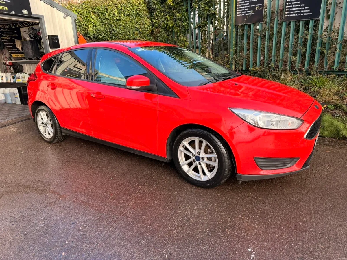 2015 ford focus - Image 2