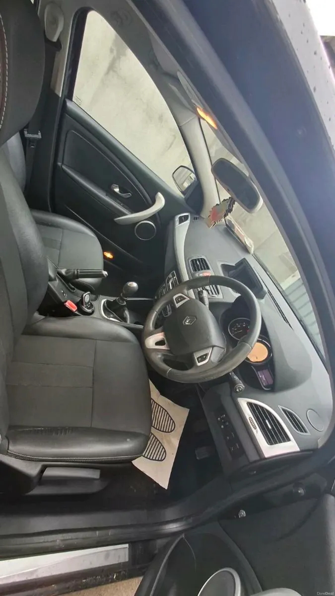 Renault fluence Tom tom 1.5 diesel - Image 4